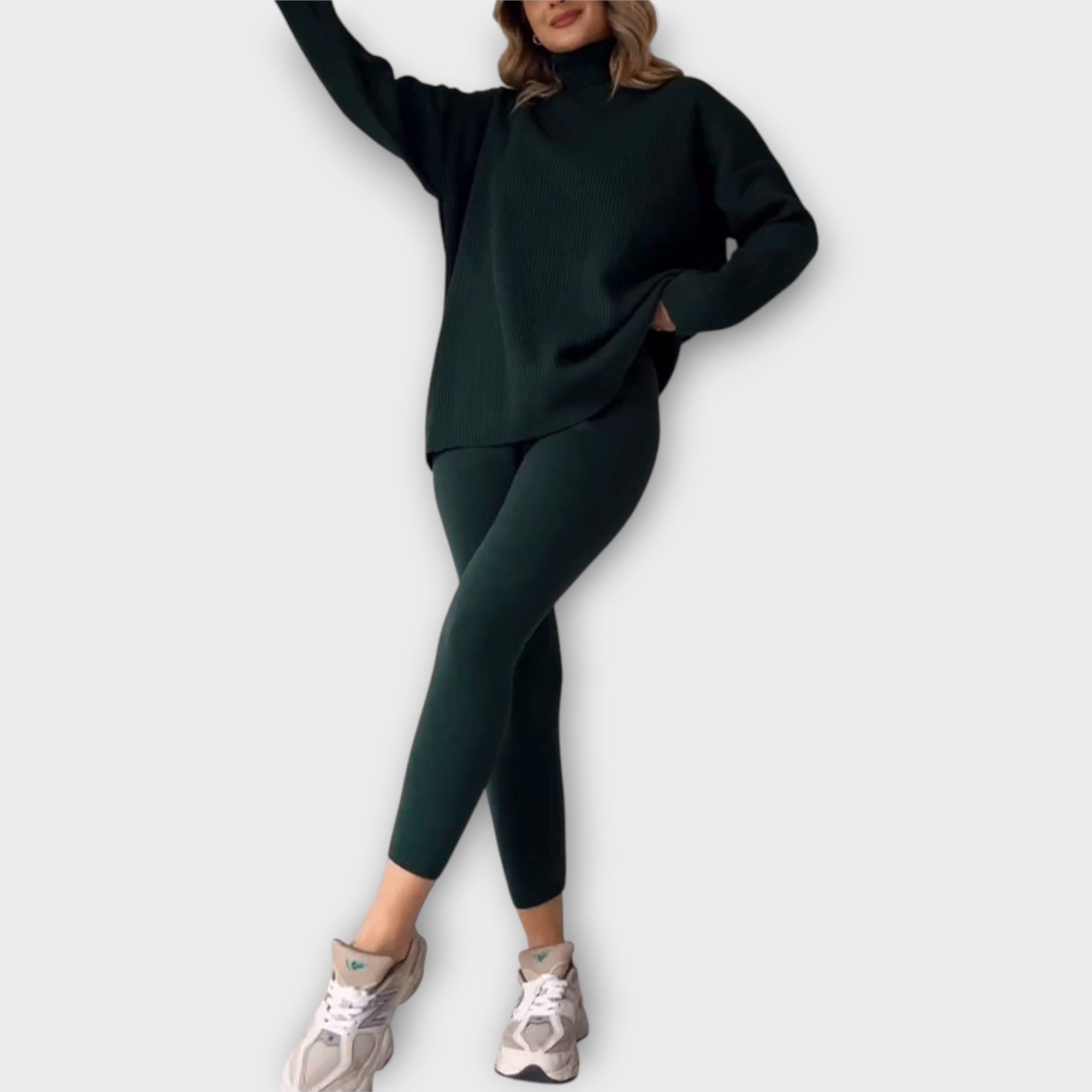 Sofija - Megztas komplektas su šiuolaikine estetika