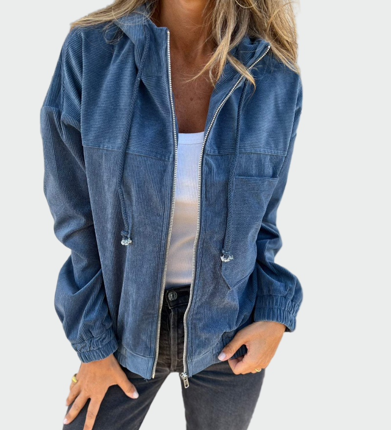 Aksominio tekstūros švarkas su raukšlėmis