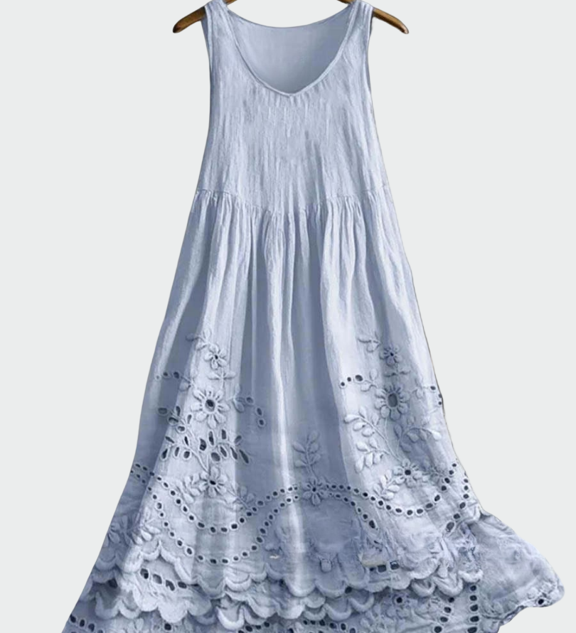 Suknelė su Anglų Nėriniu