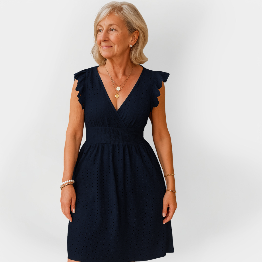 Įspūdingas suknelė su pūsta juosmens dalimi