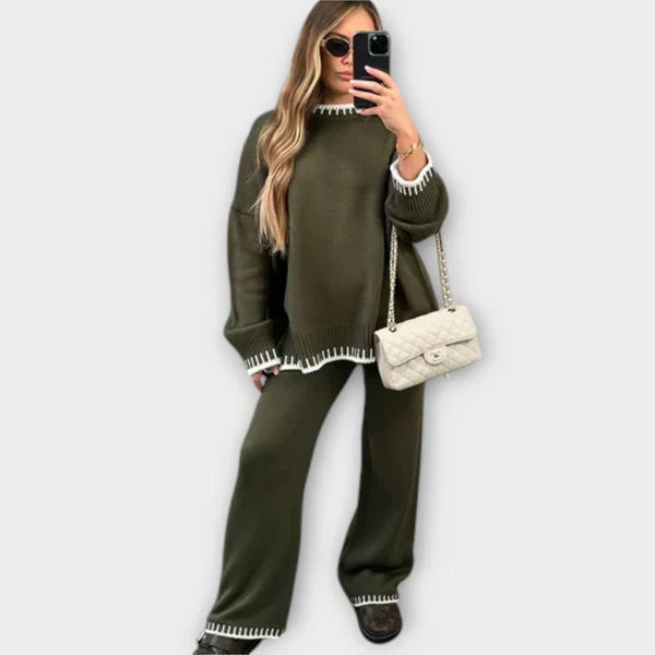 Laima - Dviejų dalių kostiumas