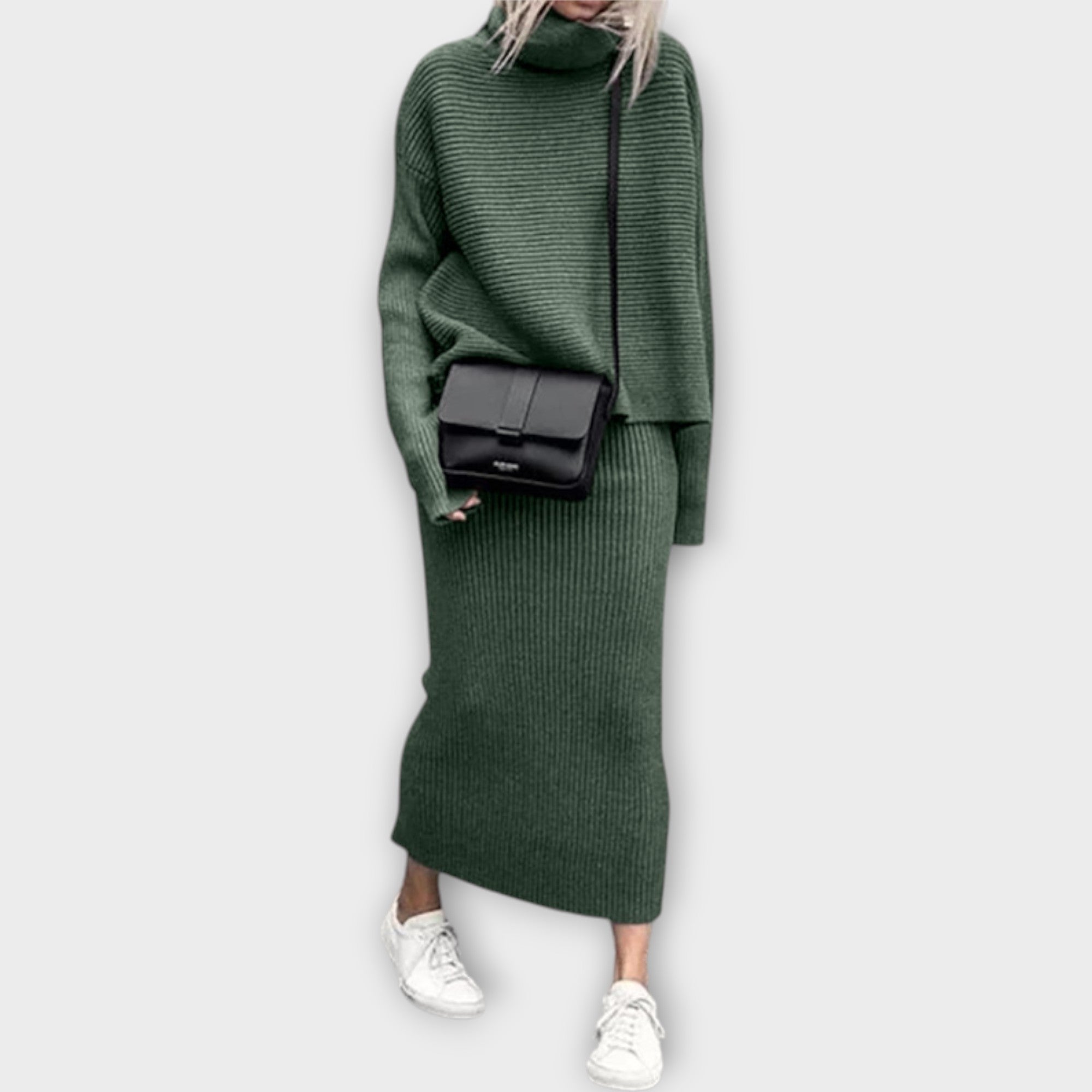 Sofija - Megztas komplektas su apykakle ir sijonu