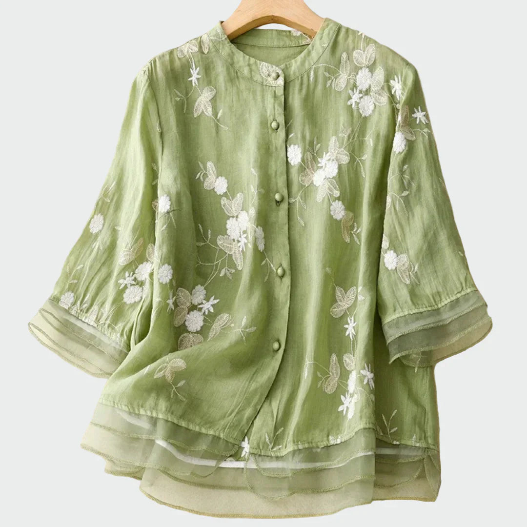 Siuvinėta bliuskutė