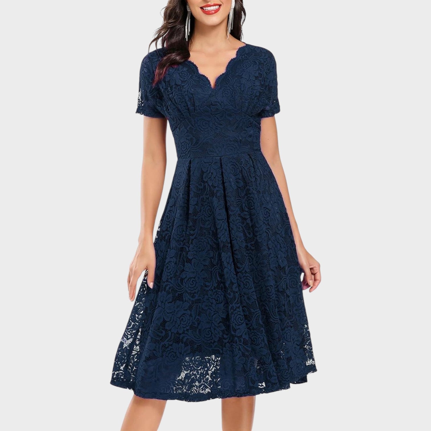 Mara - Gėlėtos Nėrinių Suknelė