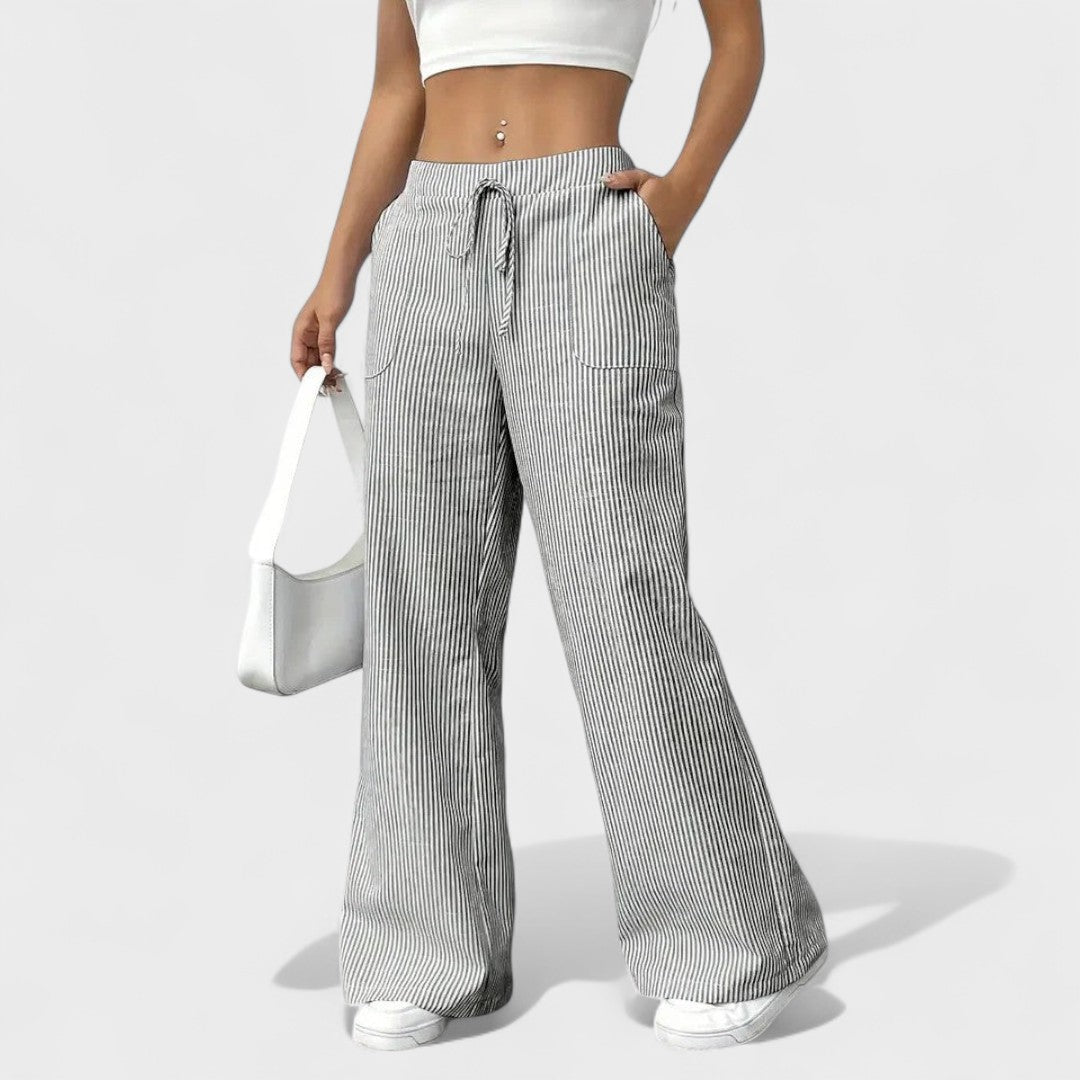 Maria - Plati patogi kelnės su elegantiškais akcentais