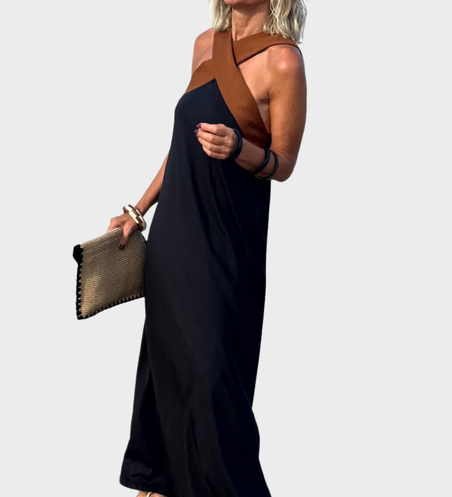 Elegantiška Suknelė su Atvira Nugarėlė ir Moderniu Kryžminiu Kaklu