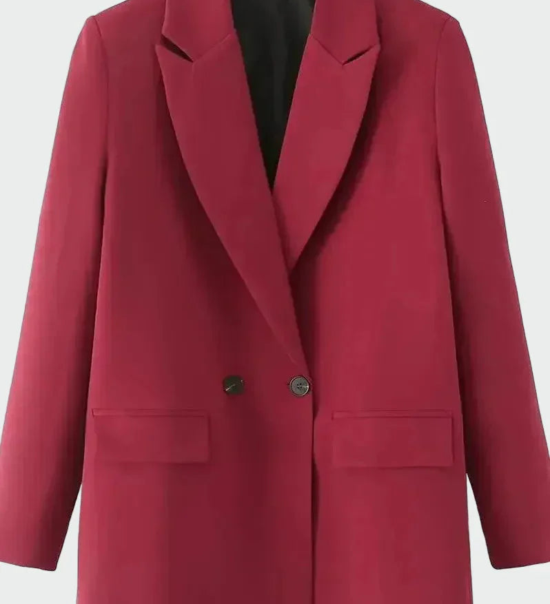 Oversized švarkas su modernia linija