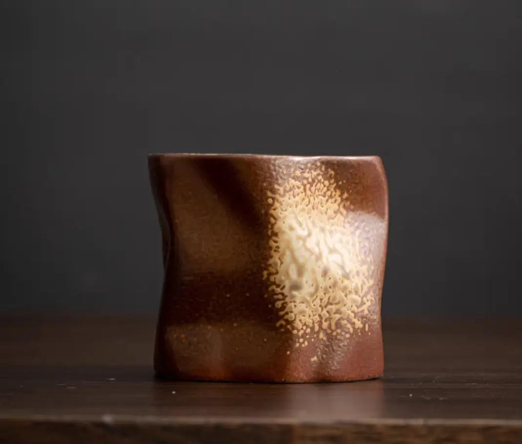 Rusztikus kerámia művész csésze