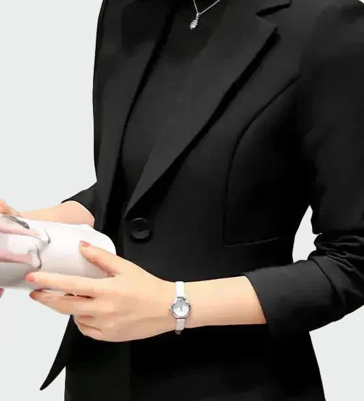 Švarkas idealiai pritaikytas