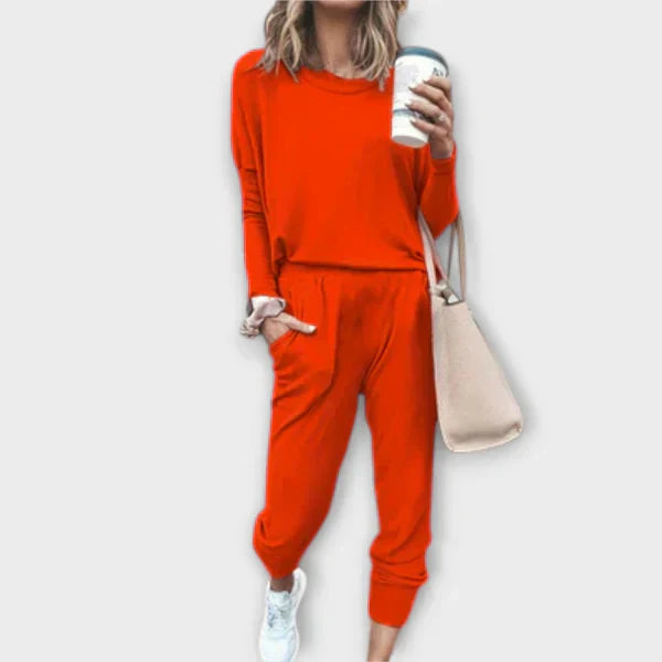 Neringa - Patogus dviejų dalių komplektas