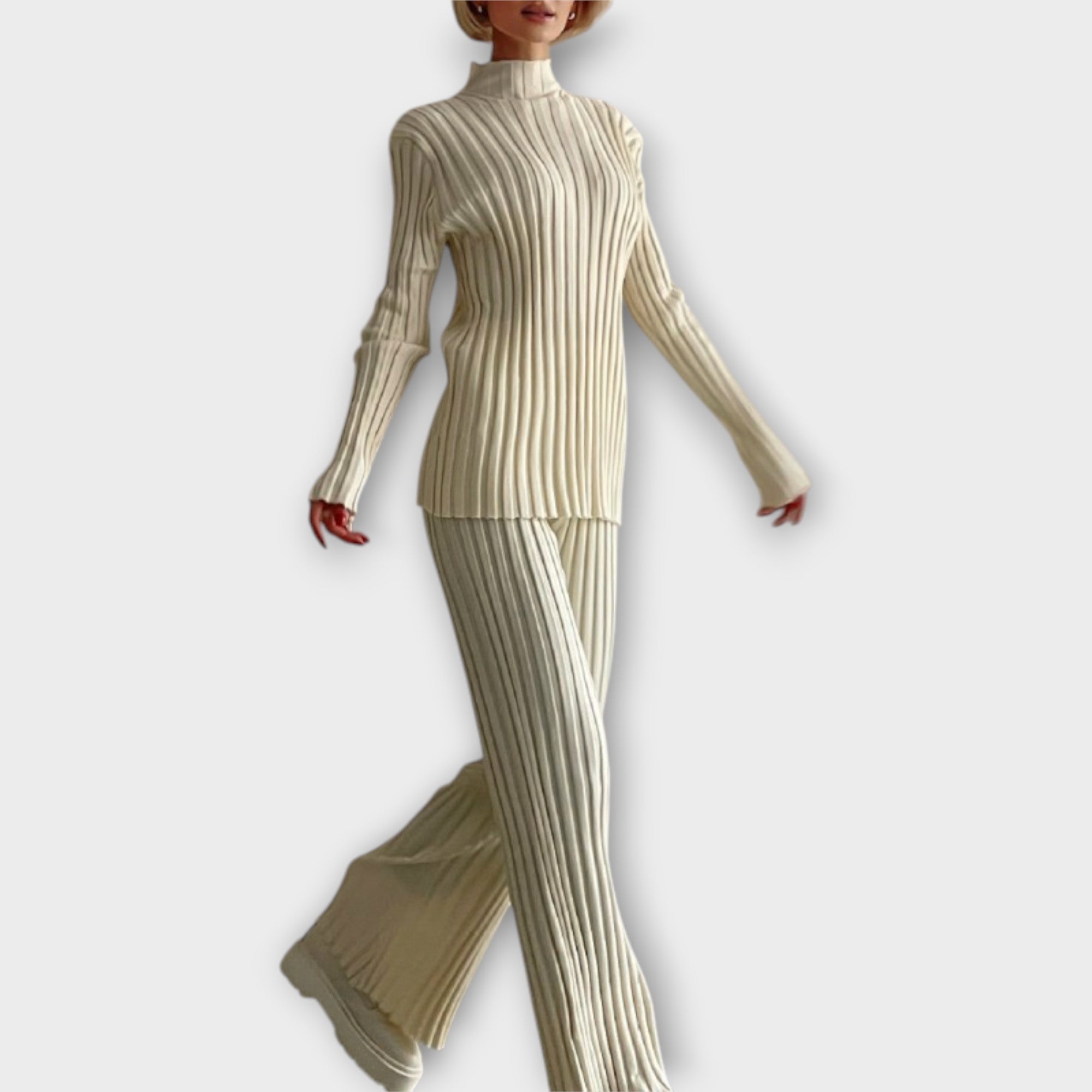 Amelija - Megztas komplektas su šiuolaikiniu kirpimu