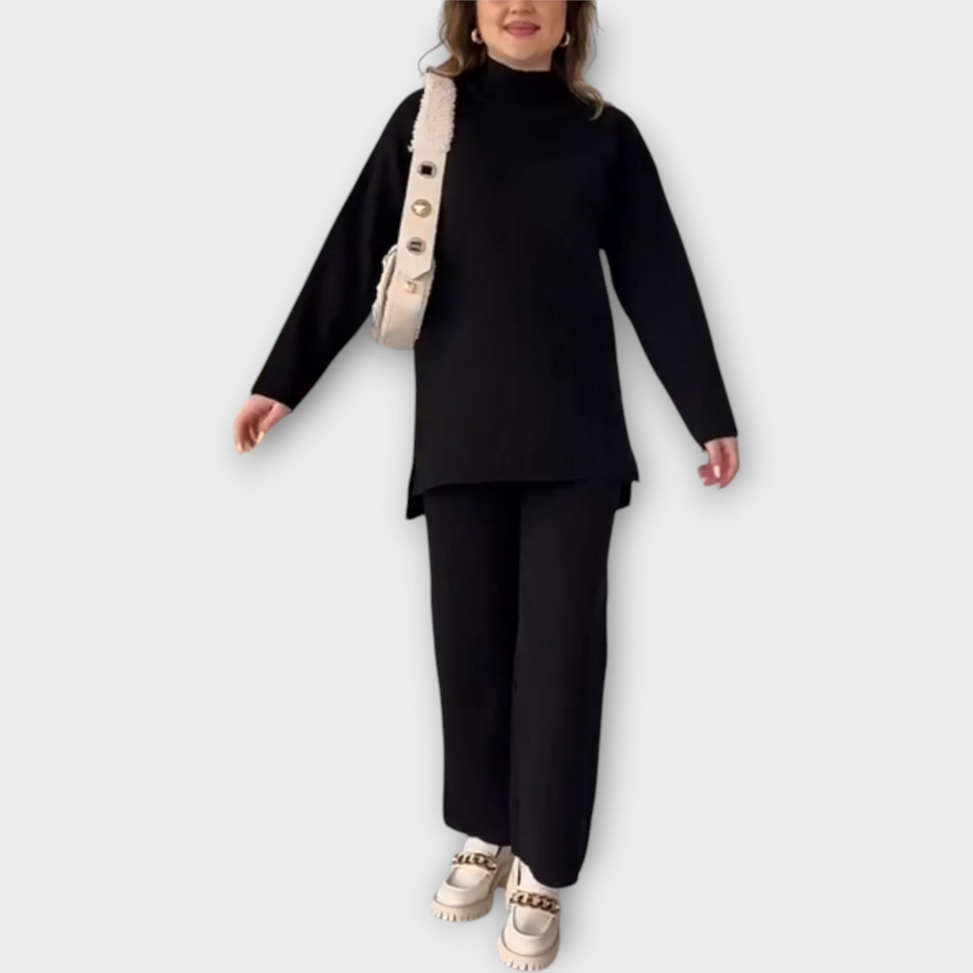 Monika - Megztas komplektas laisvo kirpimo