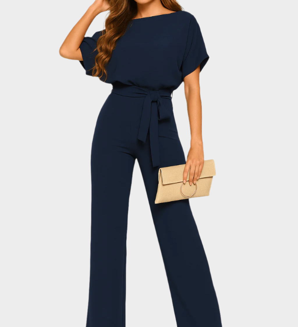 Visas kostiumas su diržu